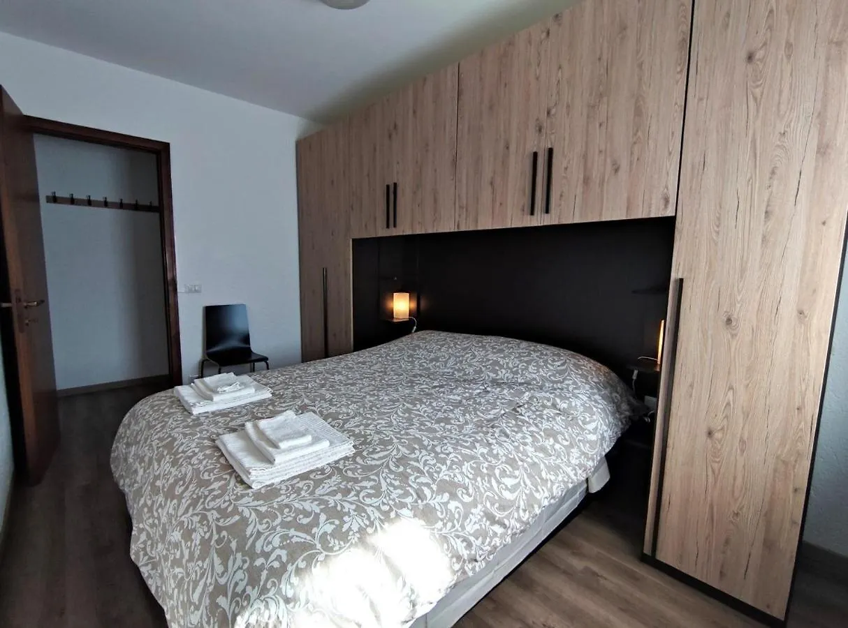 Residence Avila Gallio Apartment